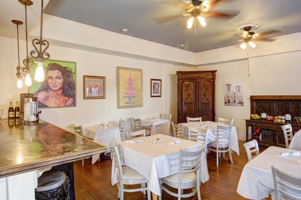 Inn On The Riverwalk Сан Антонио Екстериор снимка